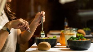 平衡潔淨飲食與高效增肌的進階營養指南